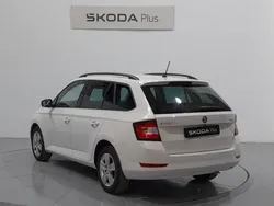 Blanco Usado 2019 Skoda Fabia Familiar | 9400 € (Precio justo)