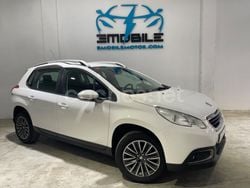 Blanco Usado 2014 Peugeot 2008 Active SUV | 7999 € (Precio justo)