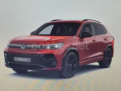 Rojo Nuevo 2025 VW Tiguan R-line SUV | 49.990 € (Caro)