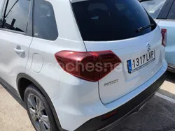 Blanco Usado 2020 Suzuki Vitara SUV | 17.999 € (Un poco caro)