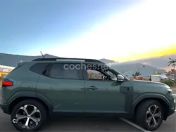 Verde Usado 2024 Dacia Duster Journey SUV | 20.000 €