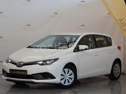 Blanco Usado 2018 Toyota Auris Business Edition Berlina | 14.490 € (Precio justo)