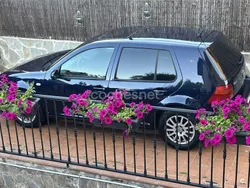 Azul Usado 2003 VW Golf IV Highline Berlina | 4600 € (Precio justo)