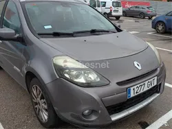 Gris / plata Usado 2010 Renault Clio GrandTour Exception Familiar | 3500 €