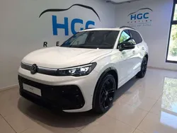 Blanco Nuevo 2024 VW Tiguan R-line SUV | 46.990 € (Un poco caro)