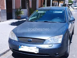 Negro Usado 2002 Ford Mondeo Ghia Berlina | 2500 € (Precio justo)