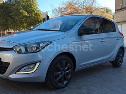Gris / plata Usado 2014 Hyundai i20 GO! Berlina | 6950 € (Precio justo)