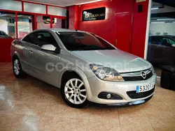 Beige Usado 2006 Opel Astra Cabriolet Cosmo Descapotable | 4550 € (Precio justo)