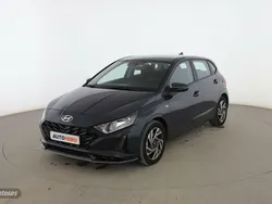 Gris Usado 2023 Hyundai i20 Berlina | 18.499 € (Precio justo)