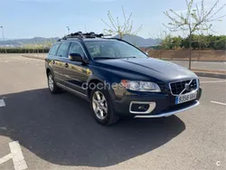 Negro Usado 2008 Volvo XC70 Momentum SUV | 7900 €