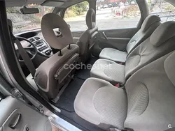 Gris / plata Usado 2003 Citroën Xsara Picasso Monovolumen | 2600 € (Precio justo)