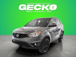 Gris / plata Usado 2014 Ssangyong (KGM) Korando SUV | 12.490 €