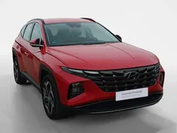 Engine red Usado 2023 Hyundai Tucson SUV | 34.500 € (Un poco caro)