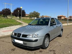 Gris / plata Usado 2002 Seat Cordoba Berlina | 2000 € (Precio justo)