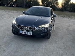 Gris / plata Usado 2023 Seat Leon XCELLENCE Berlina | 26.000 € (Un poco caro)