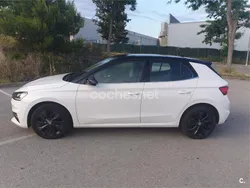 Blanco Usado 2022 Skoda Fabia Style Berlina | 13.900 € (Precio justo)