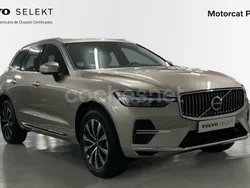 Gris / plata Usado 2023 Volvo XC60 Plus SUV | 46.000 € (Un poco caro)
