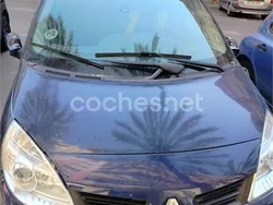 Azul Usado 2008 Renault Scénic II Dynamique Monovolumen | 2650 €