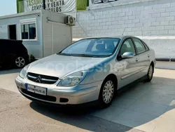 Gris / plata Usado 2005 Citroën C5 Exclusive Berlina | 3990 € (Precio justo)