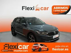 Gris Usado 2021 VW Tiguan Life SUV | 27.990 € (Buen precio)
