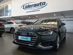 Gris / plata Usado 2020 Audi A4 Advanced Plus Berlina | 20.499 € (Un poco caro)