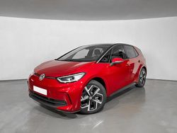 Rojo intenso metalizado con techo negro Usado 2024 VW ID.3 Pro Utilitario | 32.590 € (Un poco caro)