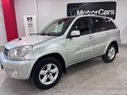 Gris / plata Usado 2005 Toyota RAV4 Sol SUV | 4500 €