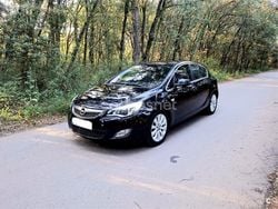 Negro Usado 2011 Opel Astra Sport Berlina | 5200 € (Precio justo)