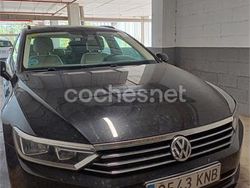 Negro Usado 2015 VW Passat Advance Familiar | 10.699 € (Precio justo)