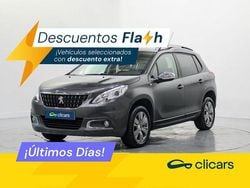 Gris Usado 2017 Peugeot 2008 Style SUV | 8790 € (Precio justo)