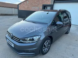 Gris / plata Usado 2018 VW Touran Sportline Monovolumen | 16.900 € (Super precio)
