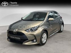 Beige Usado 2024 Toyota Yaris Edition Berlina | 20.495 € (Un poco caro)
