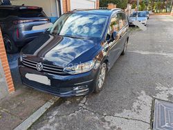 Negro Usado 2017 VW Touran Business Monovolumen | 18.000 € (Un poco caro)