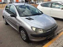Gris / plata Usado 2001 Peugeot 206 Berlina | 2500 € (Un poco caro)