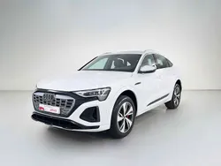 Eléctrico Usado 2023 Audi Q8 Sportback e-tron S-Line SUV | 62.900 €