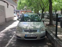 Gris / plata Usado 2006 Toyota Corolla Luna Berlina | 3100 € (Precio justo)
