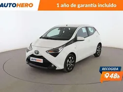 Blanco Usado 2021 Toyota Aygo X-wave Utilitario | 12.190 € (Buen precio)
