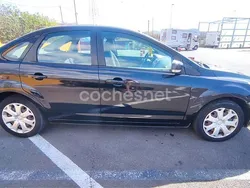 Negro Usado 2008 Ford Focus Trend Berlina | 1950 € (Buen precio)
