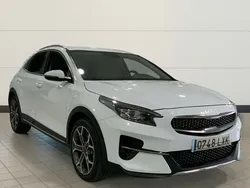 Blanco Usado 2022 Kia XCeed SUV | 21.400 € (Un poco caro)