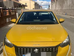 Amarillo Usado 2020 Peugeot 208 Active Utilitario | 8500 € (Buen precio)
