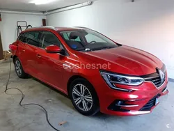 Rojo Usado 2021 Renault Mégane IV Zen Familiar | 21.900 € (Un poco caro)