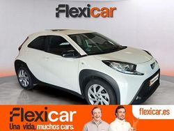 Blanco Usado 2024 Toyota Aygo Play Utilitario | 14.990 € (Un poco caro)
