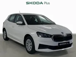 Blanco Usado 2022 Skoda Fabia Active Utilitario | 13.490 € (Precio justo)