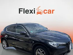 Blanco Usado 2019 Alfa Romeo Stelvio Super SUV | 24.190 € (Precio justo)