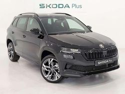 Negro Nuevo 2025 Skoda Karoq SportLine SUV | 34.950 € (Precio justo)