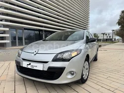Gris / plata Usado 2012 Renault Mégane III Business Berlina | 5450 € (Precio justo)