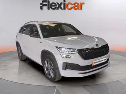 Blanco Usado 2023 Skoda Kodiaq SportLine SUV | 31.490 € (Precio justo)
