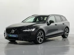 Usado 2023 Volvo V60 Plus Familiar | 28.990 € (Precio justo)