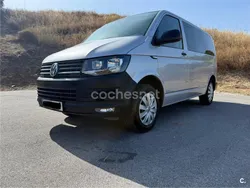 Gris / plata Usado 2017 VW Caravelle Trendline Monovolumen | 24.999 € (Super precio)