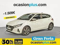 Blanco Usado 2021 Hyundai i20 Berlina | 13.190 € (Precio justo)